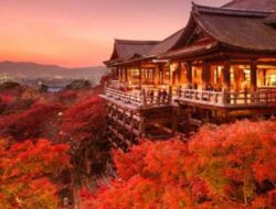 18 Surga Tersembunyi Kyoto: Petualangan Wisata Tak Terlupakan!