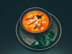 Atasi Pedas Berlebih di Menu Sahur dan Buka Puasa: 7 Tips Jitu