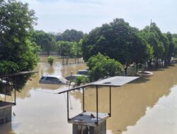 Banjir Bekasi: Korban Rugi Rp50 Juta Perbaikan Mobil Rusak