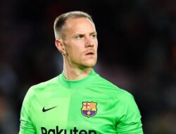 Bantahan Ter Stegen: Isu Perceraian Karena Selingkuh Istri Hoaks