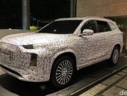 Chery Siap Luncurkan SUV Baru: Strategi Kamuflase Ungkap Bocoran Desainnya?