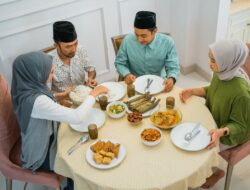 Hindari Lima Makanan Ini Saat Sahur, Agar Tak Cepat Haus