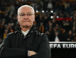 Kebangkitan Roma Era Ranieri, AC Milan Terjerembab di Dasar Klasemen