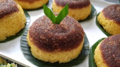 Ketan Kuning Unti Kelapa: Manis Gurihnya Memikat Selera Anda