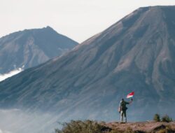 Rahasia 15 Puncak Tertinggi Indonesia: Petualangan Menakjubkan Menantimu!