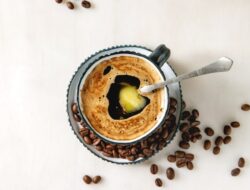 Rahasia Energi Dahsyat: Kopi Bulletproof Kurma, Kombinasi Sempurna untuk Aktivitas Maksimal