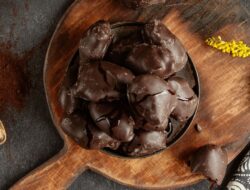 Resep Buka Puasa Kilat: Kurma Cokelat 3 Bahan Anti Ribet