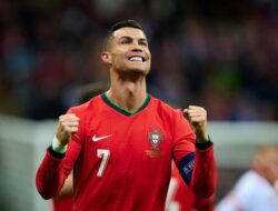 Ronaldo Mendarat di Kupang: Kedatangan Megabintang Sepak Bola Dinantikan Besok