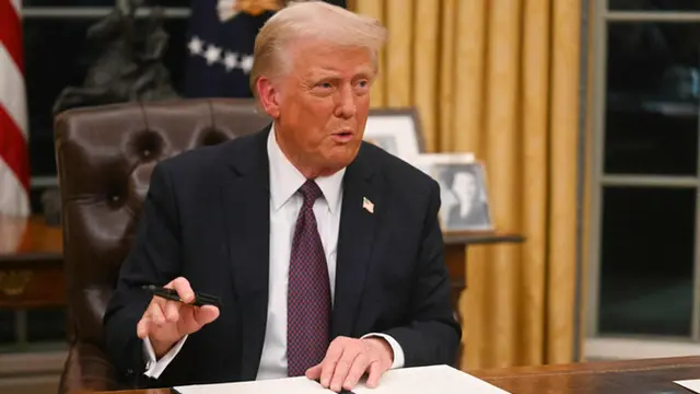 TikTok Ditangguhkan? Trump Ultimatum: Jual Atau Tutup 2025